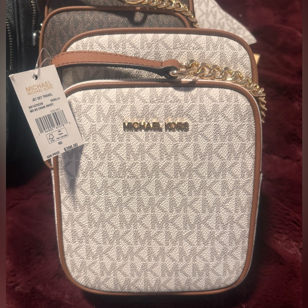 Michael Kors Outlet Jet Set Travel Medium Signature Logo Crossbody Bag -One Size